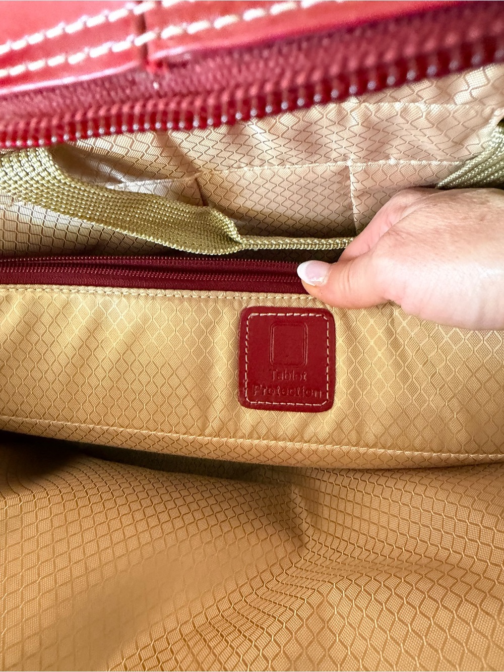 Mc Klein Roseville Red Leather detach able wheeled briefcase bag - Picture 9 of 15